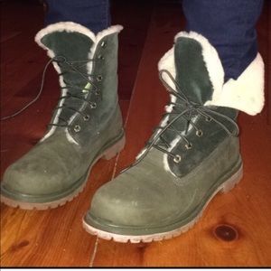 Timberland boots with sheep skin lining